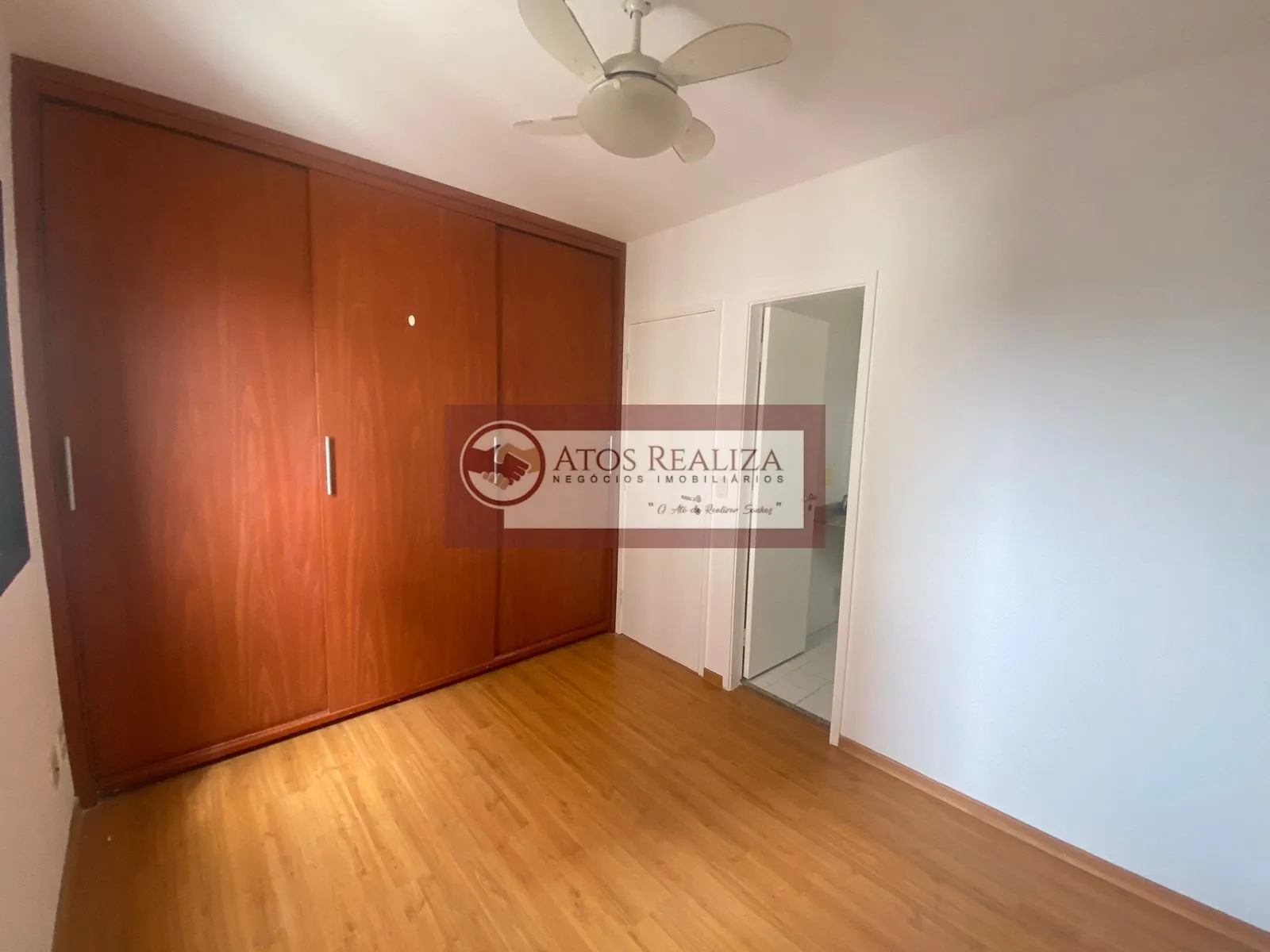 Imagem Vendo OPORTUNIDADE, no Jd Marajoara - São Paulo, Apartamento 70m² com 3 Dormitórios, 1 Suíte, 1 vaga, fazer completo, Venda por R$500k, aceita financiamento e permuta.