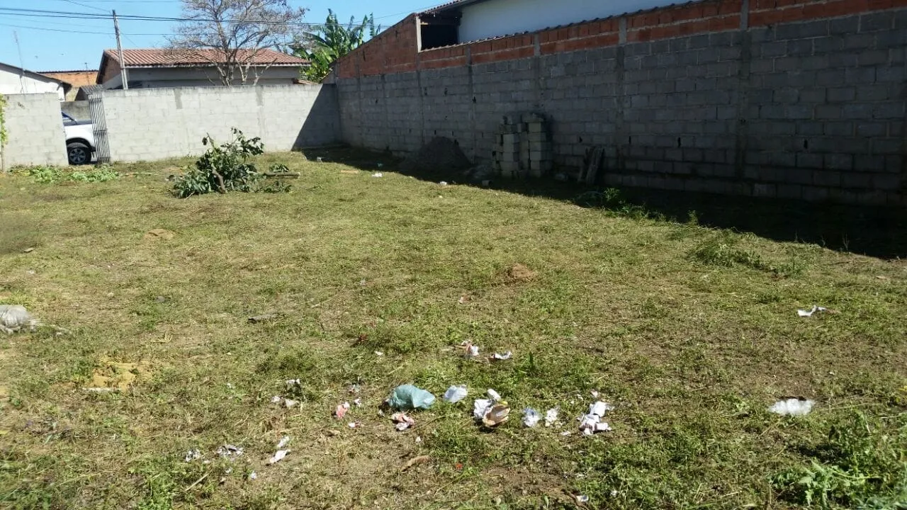 Imagem Terreno à venda 250M², Conjunto Residencial Araretama, Pindamonhangaba - SP