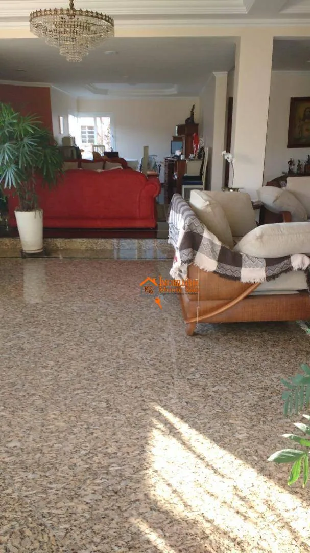 Imagem Casa com 5 dormitórios à venda, 570 m² por R$ 2.950.000,00 - Caputera - Arujá/SP