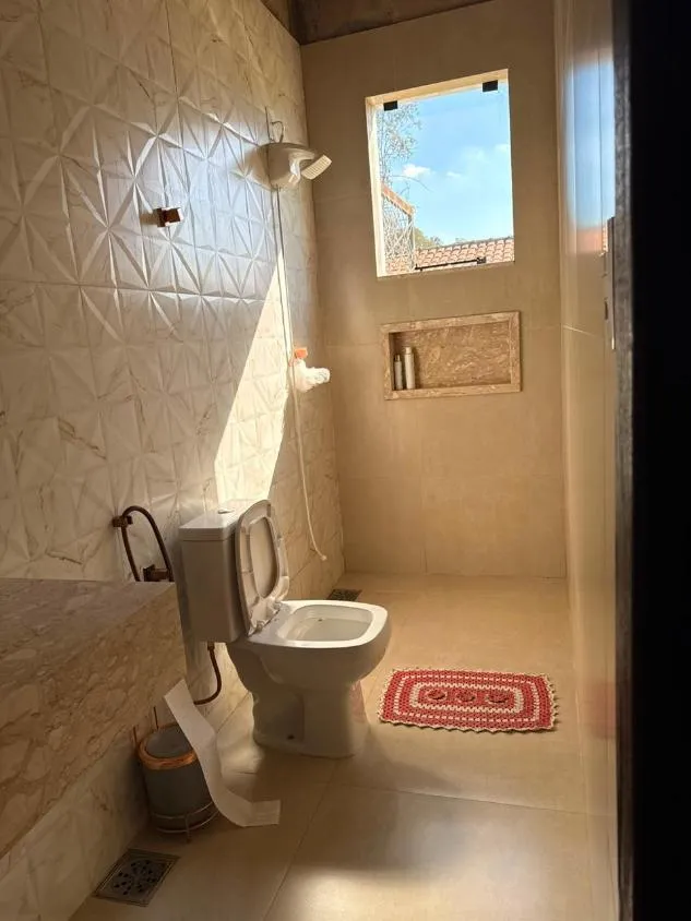 Imagem CASA DE ALTO PADRÃO À VENDA NA BARRAGEM CARMO DO CAJURU/MG, com 1.555 m²
