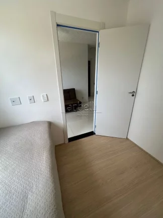 Imagem Apartamento com 35 M², 2 dormitórios, 1 banheiro, sala e cozinha. Apartamento com espaços planeja...