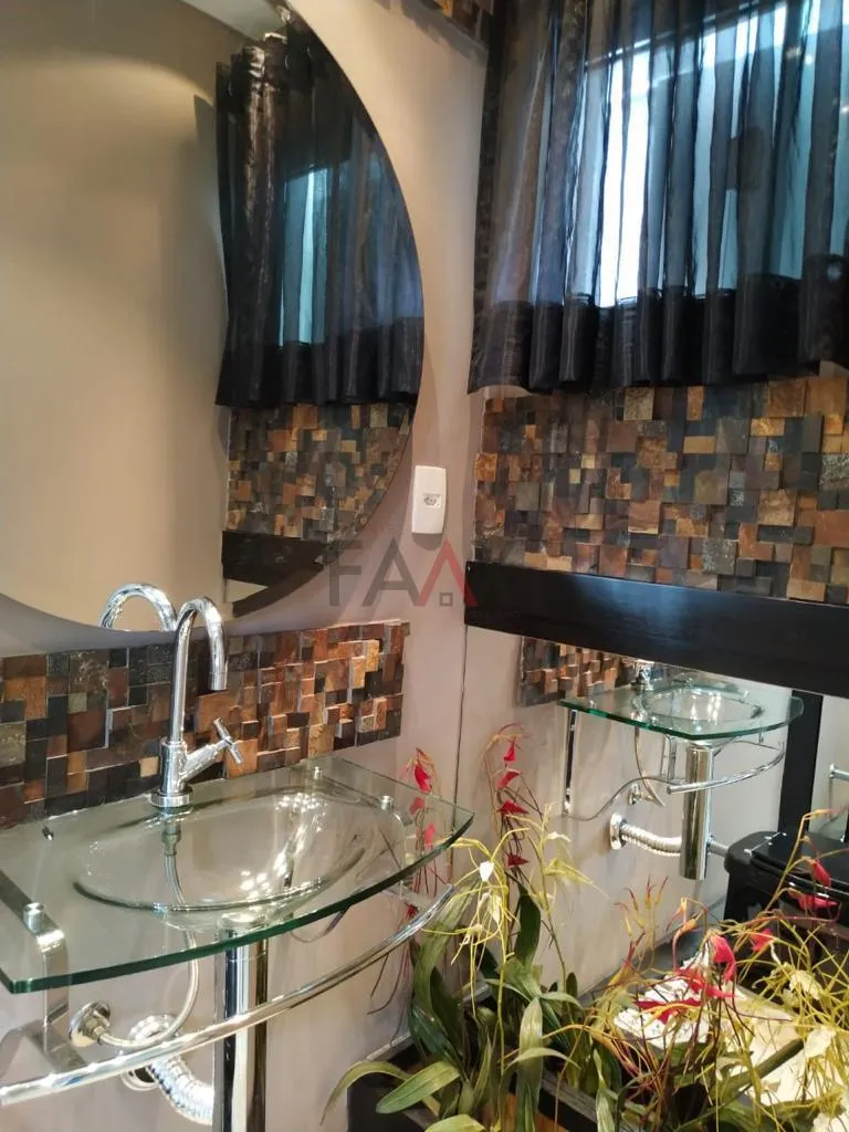 Imagem Apartamento com 1 suite e 2 quartos à venda no CENTRO ao lado do Mc Donald s em GUARAPUAVA