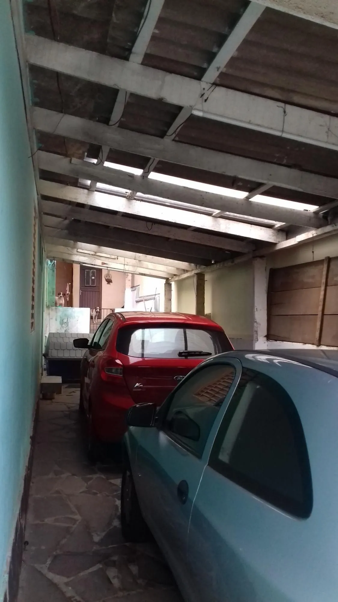 Imagem Casa para Venda - 81m², 4 dormitórios, 3 vagas - Partenon