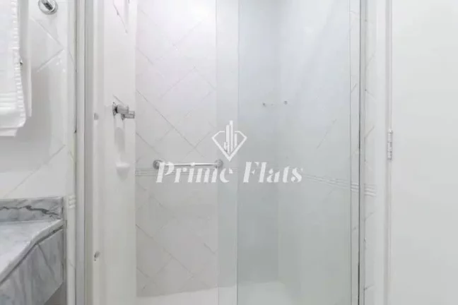 Imagem Flat disponível para venda no Quality Suites Oscar Freire em Pinheiros, com 30m², 1 dormitório e 1 vaga