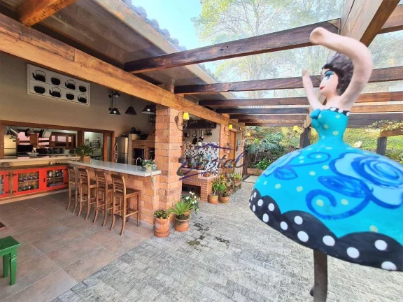 Imagem Casa Térrea impecável - 5 dormitórios - 3 suítes - Piscina!
