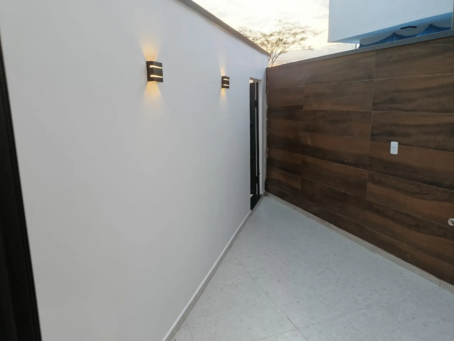 Imagem Casa à venda 2 Quartos, 1 Suite, 1 Vaga, 170M², Loteamento Residencial e Comercial Flamboyant, Pindamonhangaba - SP