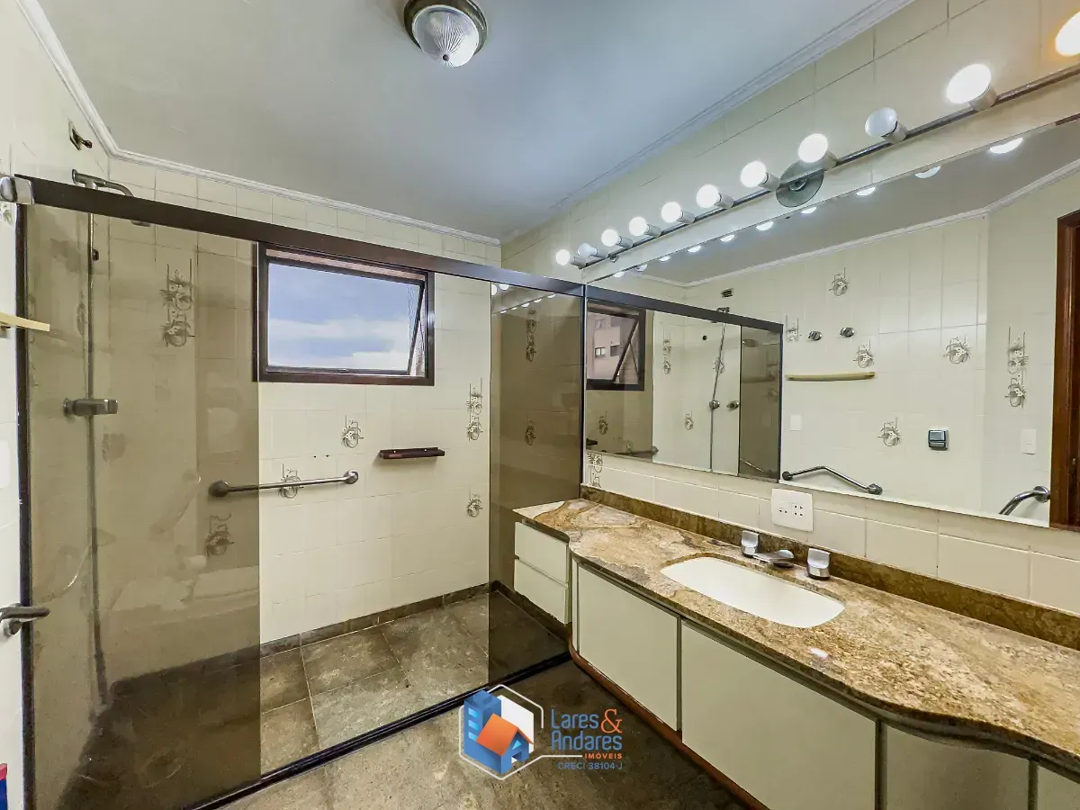 Imagem Apartamento para venda em Ipiranga com 3 quartos, sendo 2 suítes, 200m²