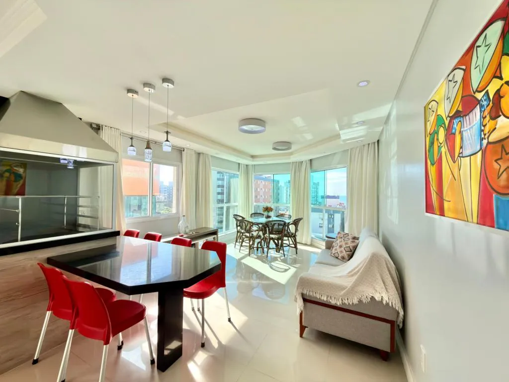 Apartamento 3 Dormitórios - Bairro Centro