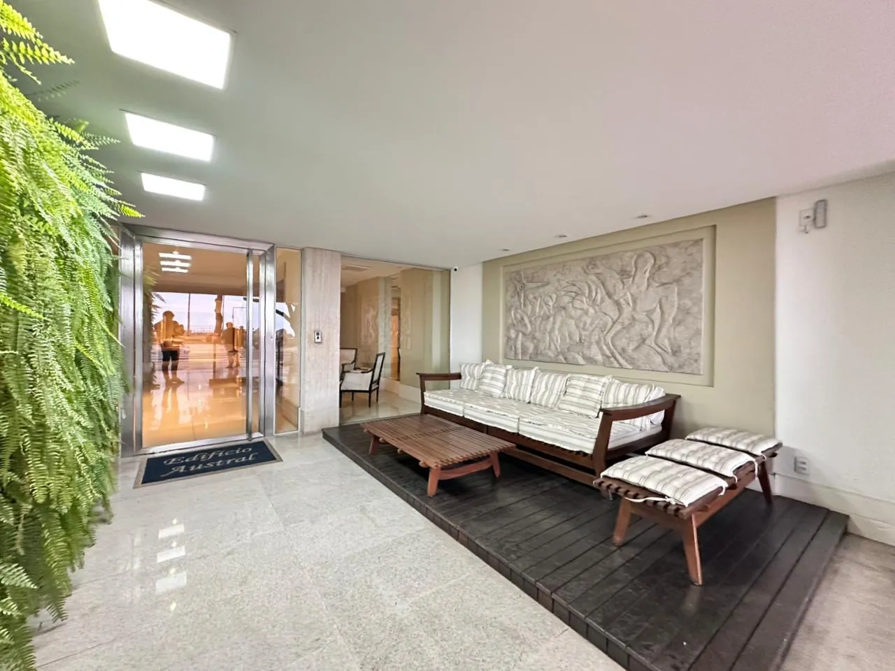 Imagem Apartamento com vista para o mar à venda com 120m2 por R$ 2.440.000,00