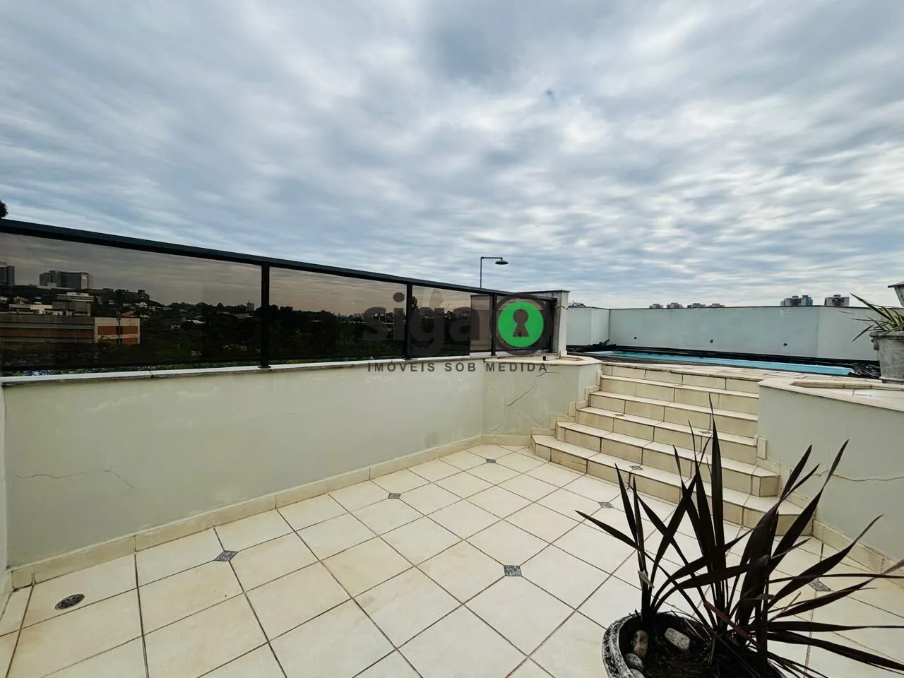 Imagem Cobertura à venda no Jardim Guedala | 227m² | 4 dormitórios | Piscina privativa