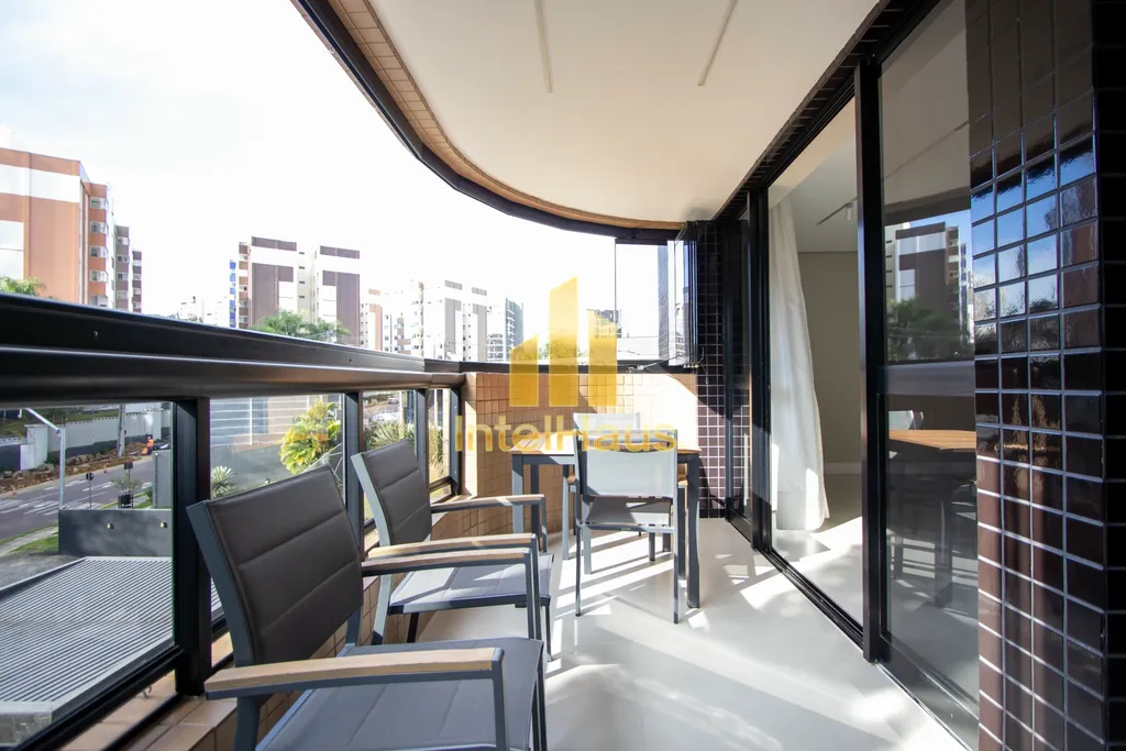 Imagem Excelente apartamento no Edifício Porto Pacífico, localizado em uma das regiões mais nobres do Ec...