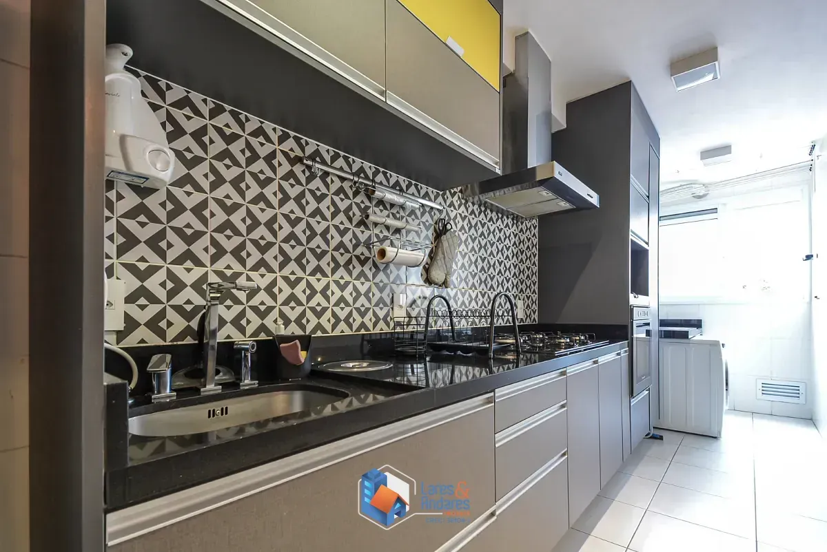 Imagem Apartamento para venda em Chácara Inglesa com 2 quartos, sendo 1 suíte, 65m²