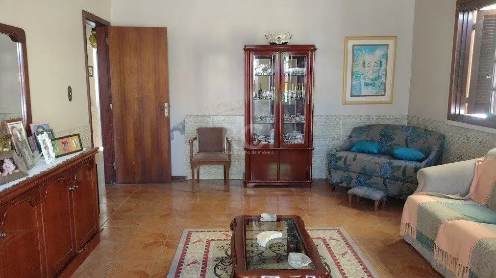 Imagem Casa 3 Quartos, 3 vagas de garagem, Bairro Cavalhada, Porto Alegre-RS.