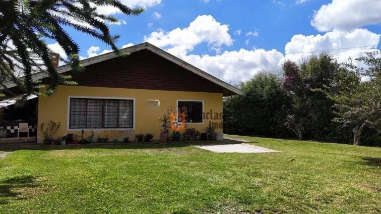 Imagem Casa com 4 dormitórios à venda, 222 m² por R$ 960.000 - Vila Abernéssia - Campos do Jordão/SP
