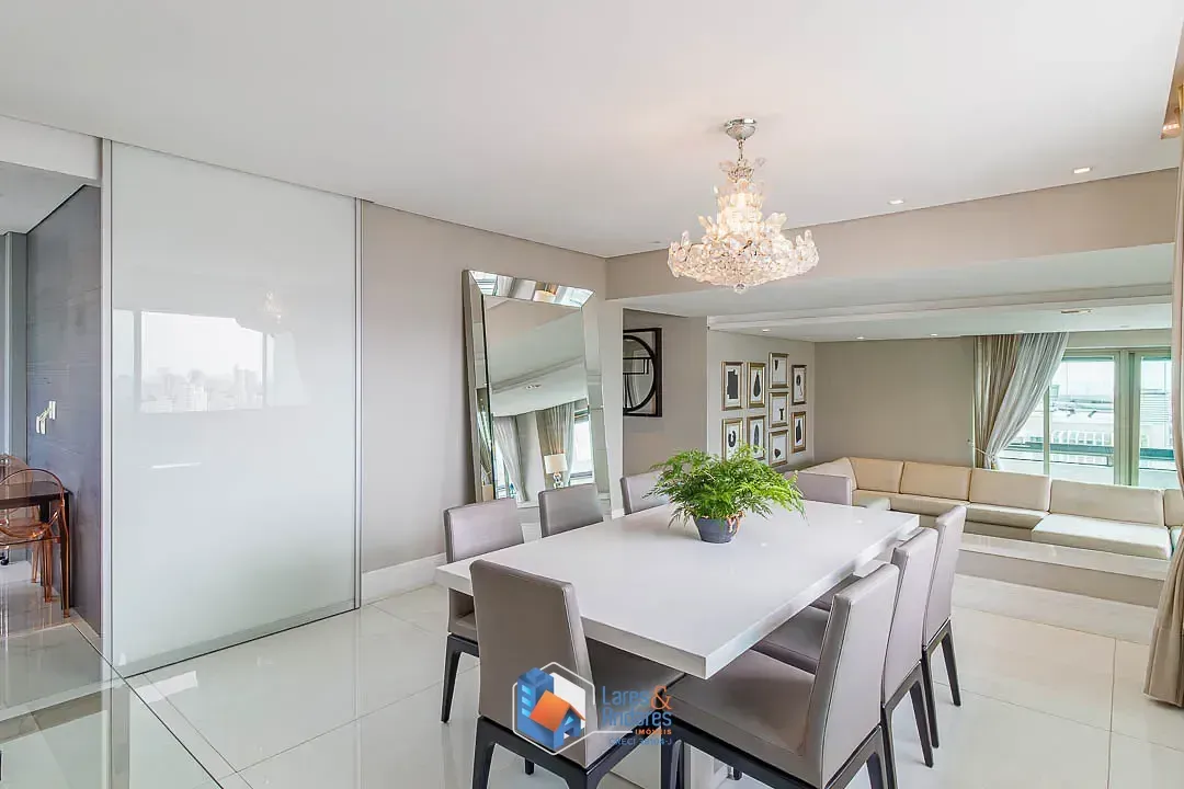Imagem Apartamento para venda em Aclimação com 4 quartos, sendo 4 suítes, 246m²