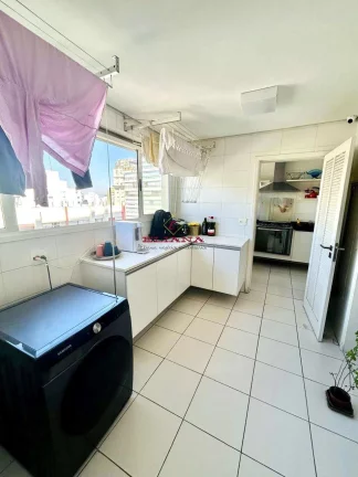 Imagem Apartamento à venda em São Paulo, Itaim Bibi, com 2 quartos, 157m²