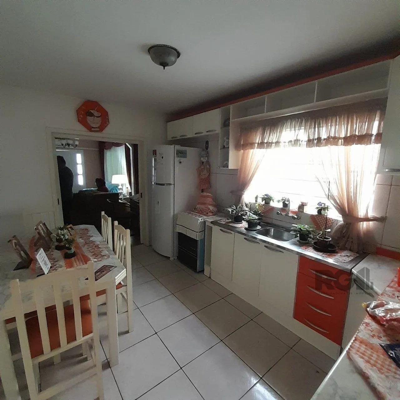 Imagem Casa 2 dormitórios, vaga de garagem, bairro São Judas Tadeu