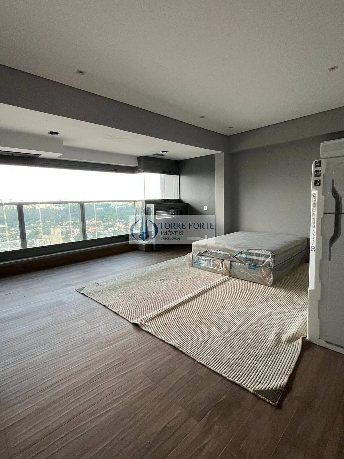 Imagem Studio com 42 m², 1 dormitório 1 banheiro 1 vaga de garagem, bem localizado