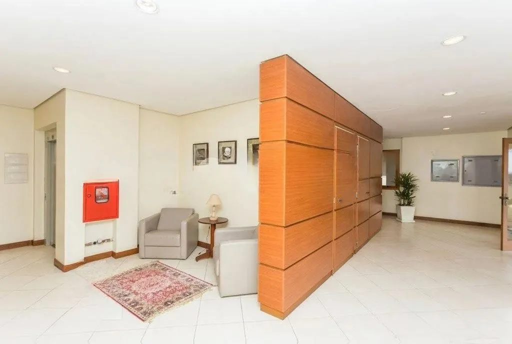 Imagem Apartamento de 3 dormitórios à venda no Bairro Jardim Sabará - Porto Alegre