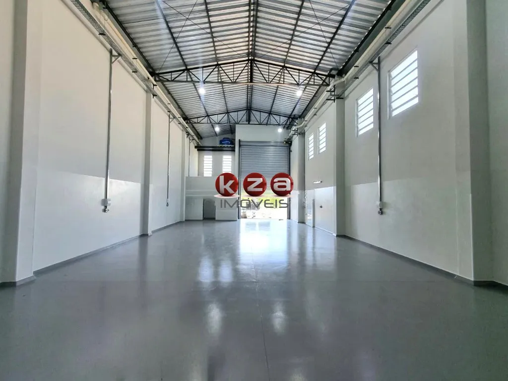 Imagem Locação de Barracão Comercial de 178m² em Valinhos-SP no Bairro Loteamento Nova Espírito Santo
