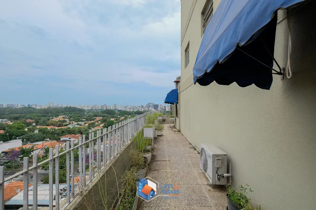 Imagem Cobertura para venda em Jardim Paulista com 4 quartos, sendo 2 suítes, 600m²