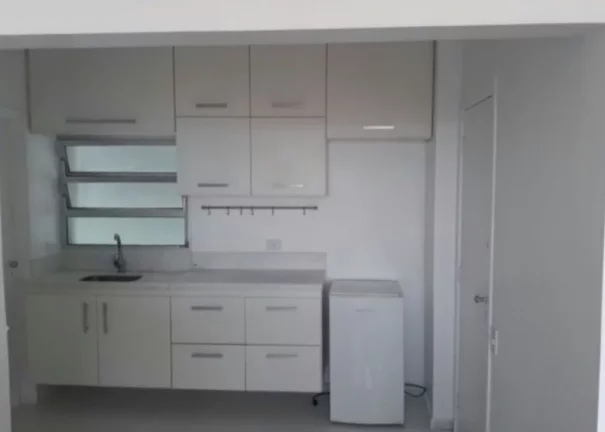 Imagem Vende/Aluga Apartamento 79 M Na Vila Romana