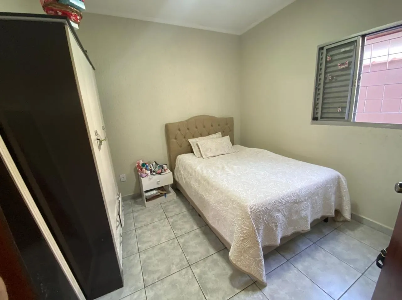 Imagem Casa à venda 4 Quartos, 2 Suites, 6 Vagas, 300M², Jardim Gurilândia, Taubaté - SP