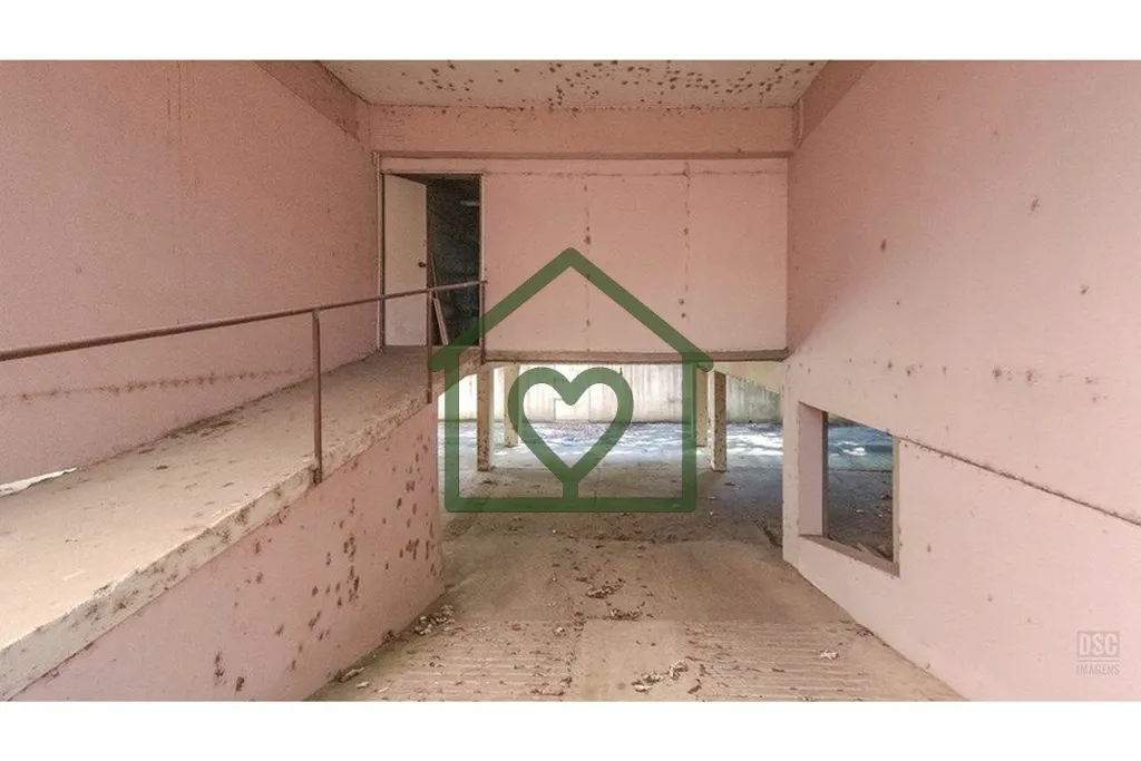 Imagem Valor imperdível: de R$ 4.900.000,00 por R$ 3.600.000,00.

Imóvel multifuncional com 1614m² de te...