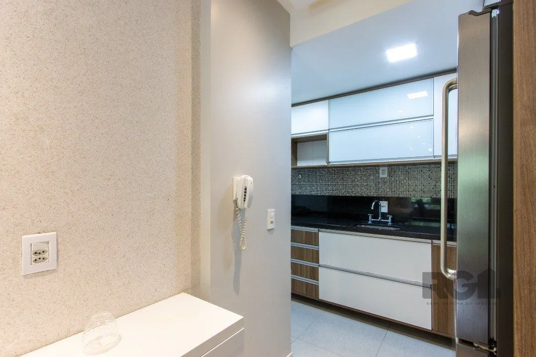 Imagem **Apartamento Residencial com 3 Quartos e 3 Banheiros em Camaquã, Porto Alegre, RS**