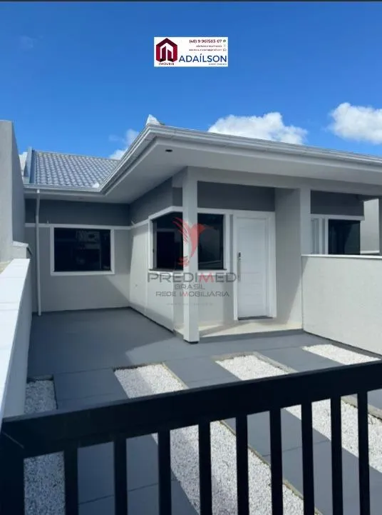 Imagem Casa com 2 Quartos e 1 banheiro à Venda por R$ 375.000, Palhoça -SC Brasil