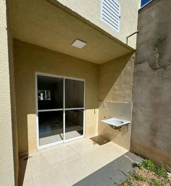 Imagem casa 2 quartos bairro pascoal ramos CONDOMÍNIO HAWAII