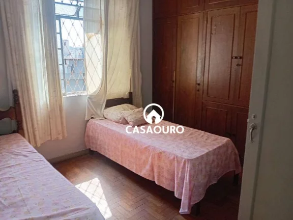 Imagem Casa com 3 quartos à venda, 200 m² por R$ 840.000 - Floresta - Belo Horizonte/MG