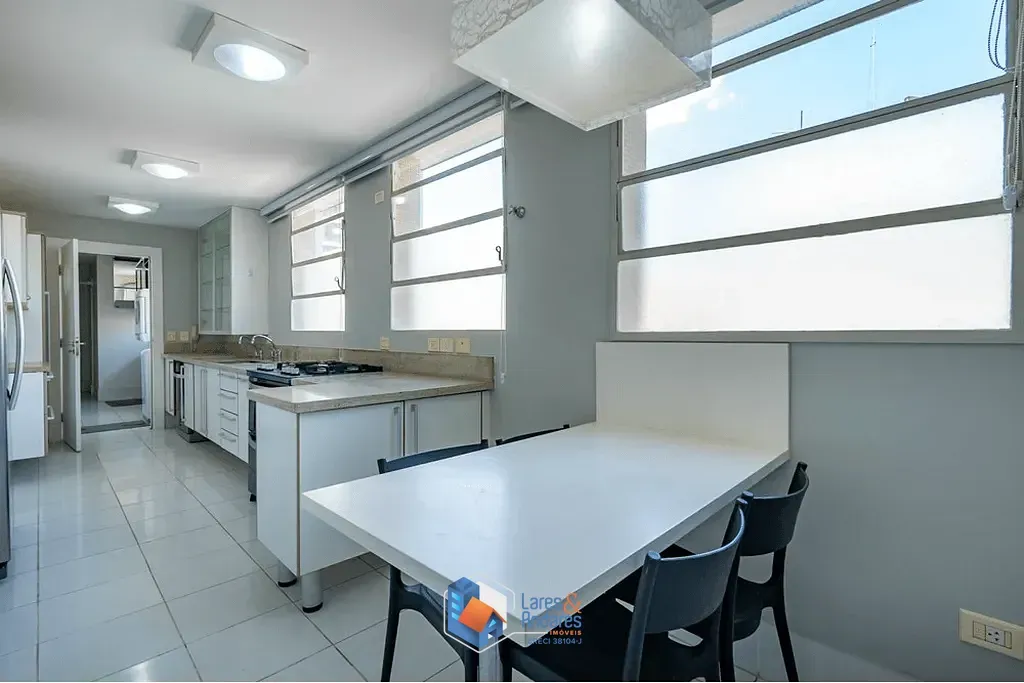 Imagem Apartamento à venda 3 Quartos 2 Suites 3 Vagas 241M² Cerqueira César São Paulo - SP