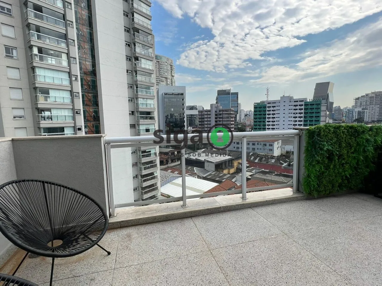 Imagem Apartamento com 2 quartos, 1 suite, com 68m², à Venda, SEMI MOBILIADO em frente ao Shopping Eldorado