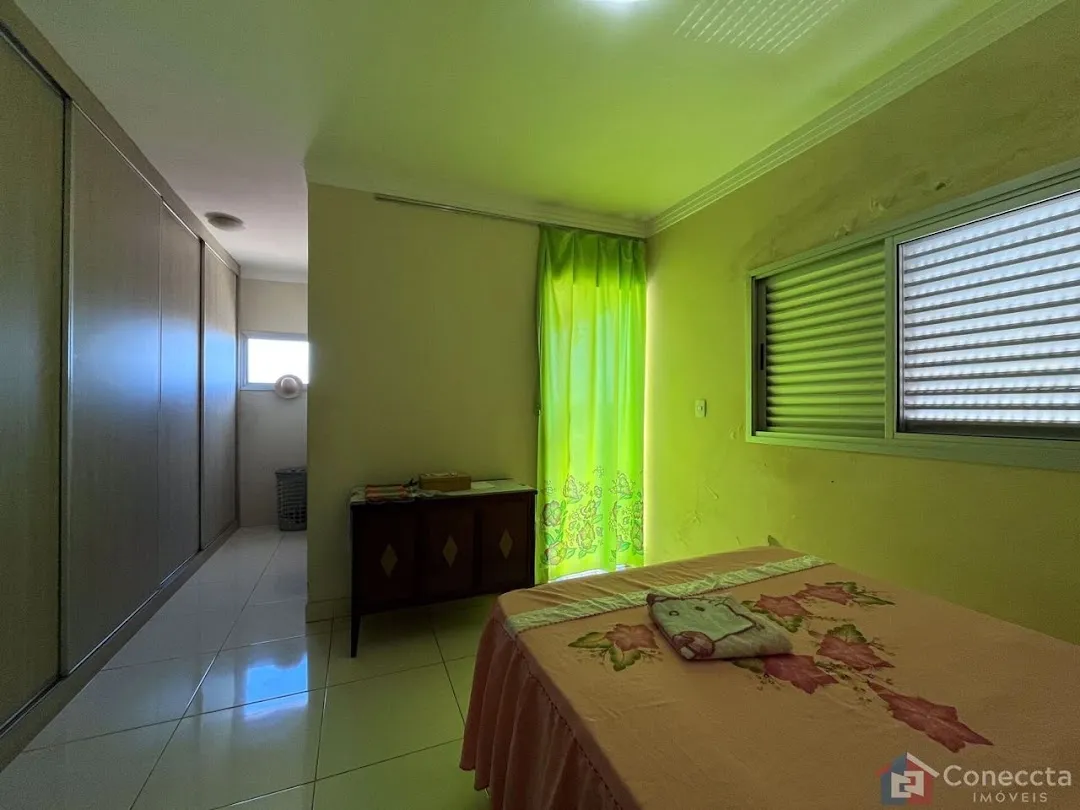 Imagem Apartamento com 3 dormitórios à venda, 68 m² por R$ 350.000,00 - Caiçaras - Patos de Minas/MG