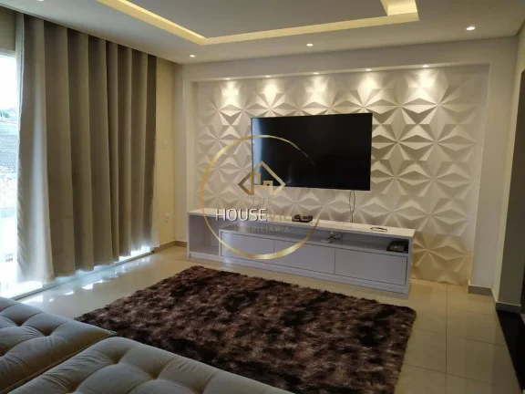 Imagem Casa Sobrado, 2 Dormitórios ( 1 suíte), 162m², Jardim Bandeirantes, Sjc.