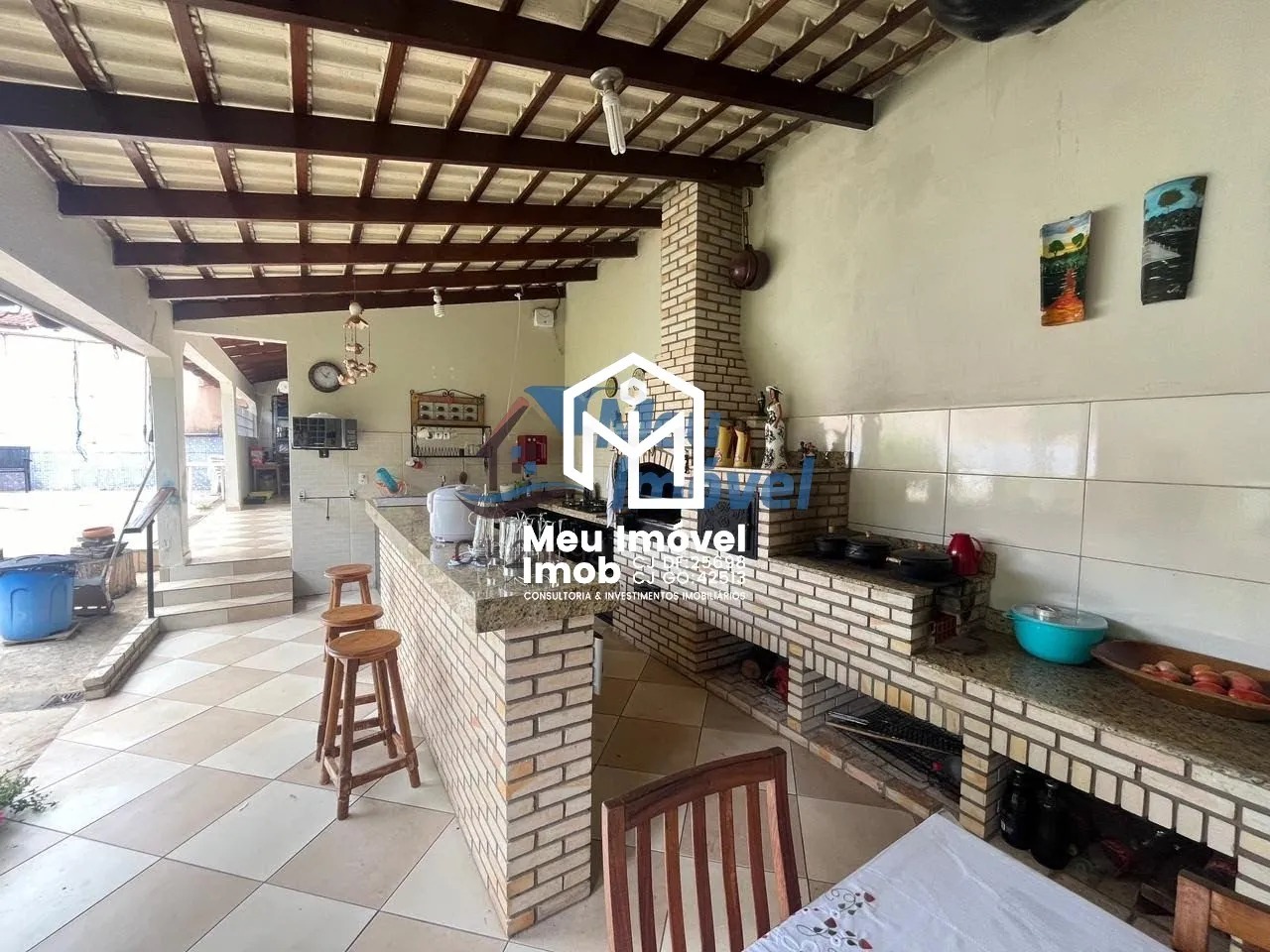 Imagem Casa 4 Quartos 2 Suítes 7 Vagas 380m² Escritura Taguatinga