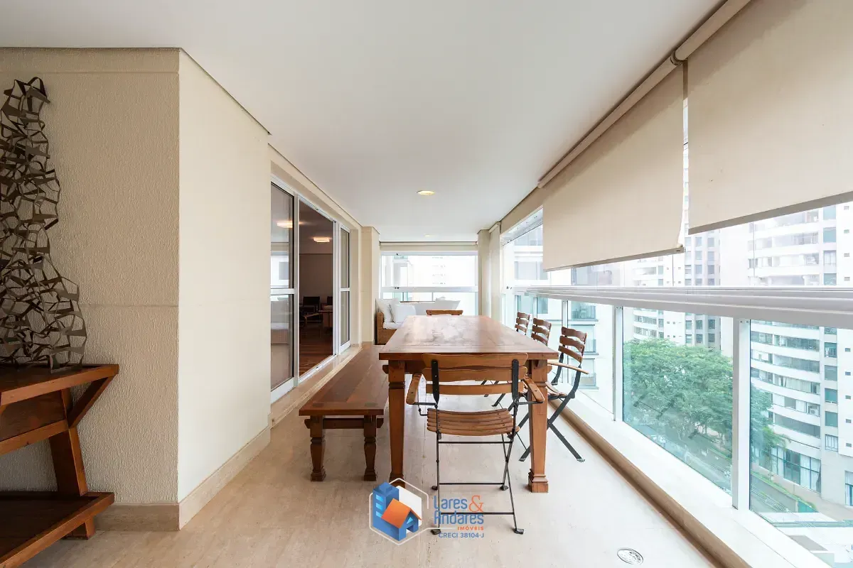 Imagem Apartamento para venda em Indianópolis com 3 quartos, sendo 3 suítes, 204m²