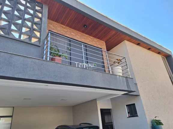 Imagem Sobrado Alto Padrão, 3 suites plenas, Piscina, Churrasqueira, Planejados, em Jardim Atlantico, Goiânia- GO