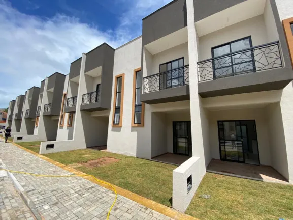Imagem Casa de Condomínio com 2 Quartos à Venda, 77 m² em Ponta Negra - Natal