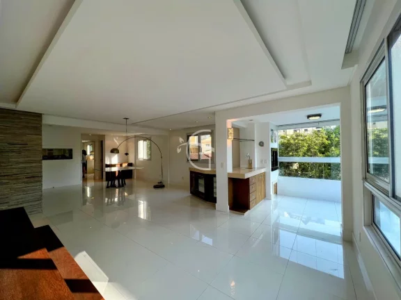 Imagem EXCELENTE APARTAMENTO NO ATIRADORES COM 3 SUÍTES E 3 VAGAS DE GARAGEM