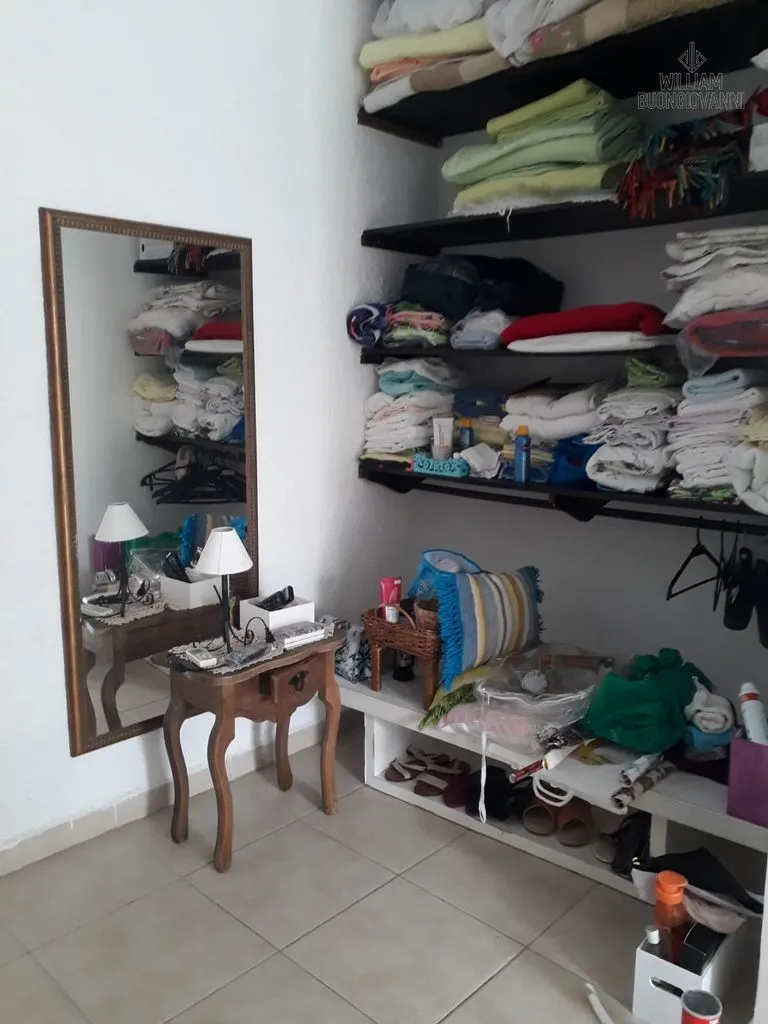 Imagem Casa Térrea Individual, 2 Quartos com Piscina Edícula com mais 2 suítes