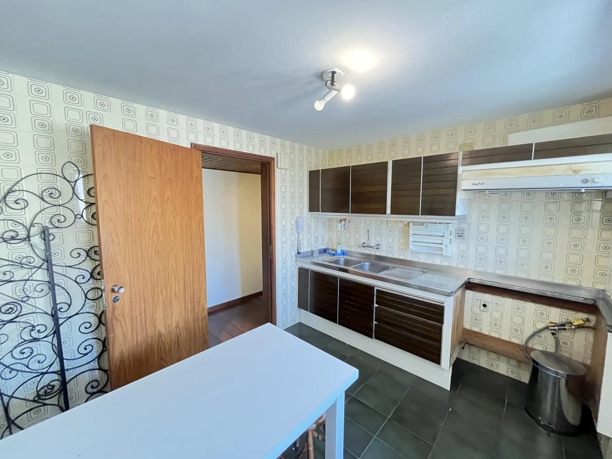 Imagem Apartamento de 3 quartos, suíte e 2 vagas de garagem no bairro Auxiliadora POA