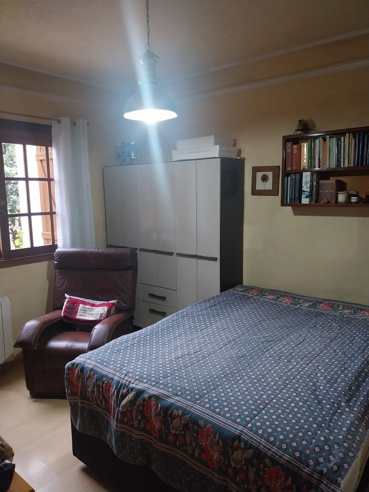 Imagem Apartamento Mobiliado com 2 dorm., 02 vagas à Venda no Bairro Planalto em Gramado