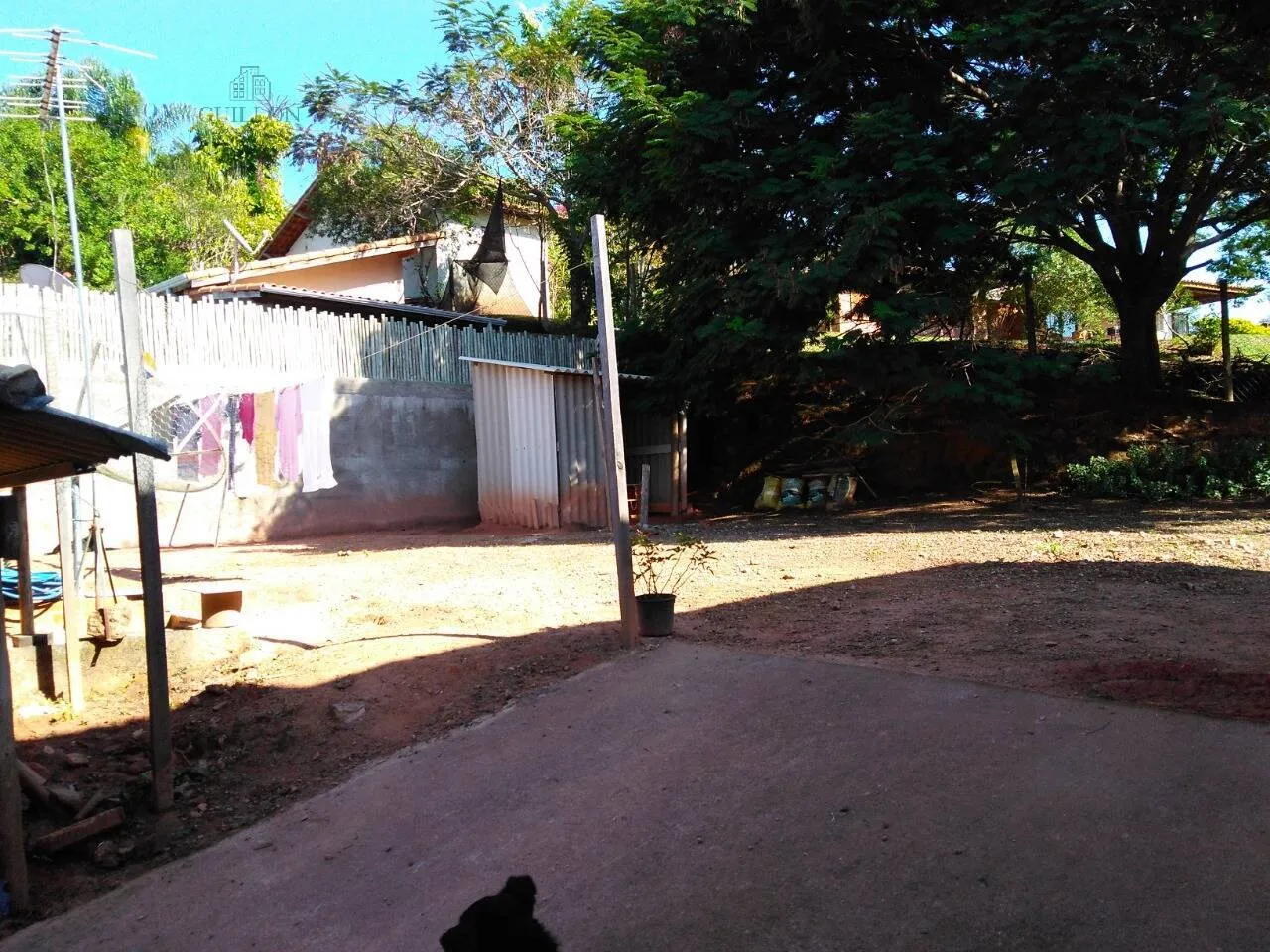 Imagem Casa com Grande Terreno e Potencial de Investimento