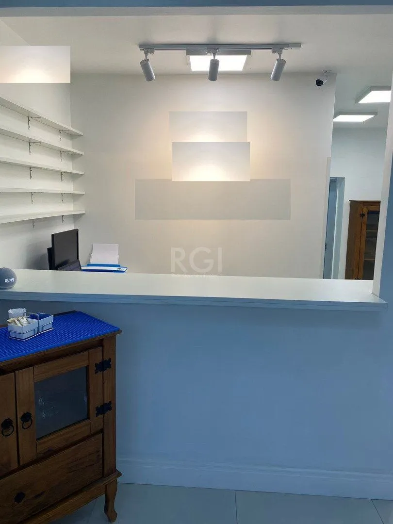 Imagem Loja para Venda - 70.76m², 0 dormitórios, Praia de Belas