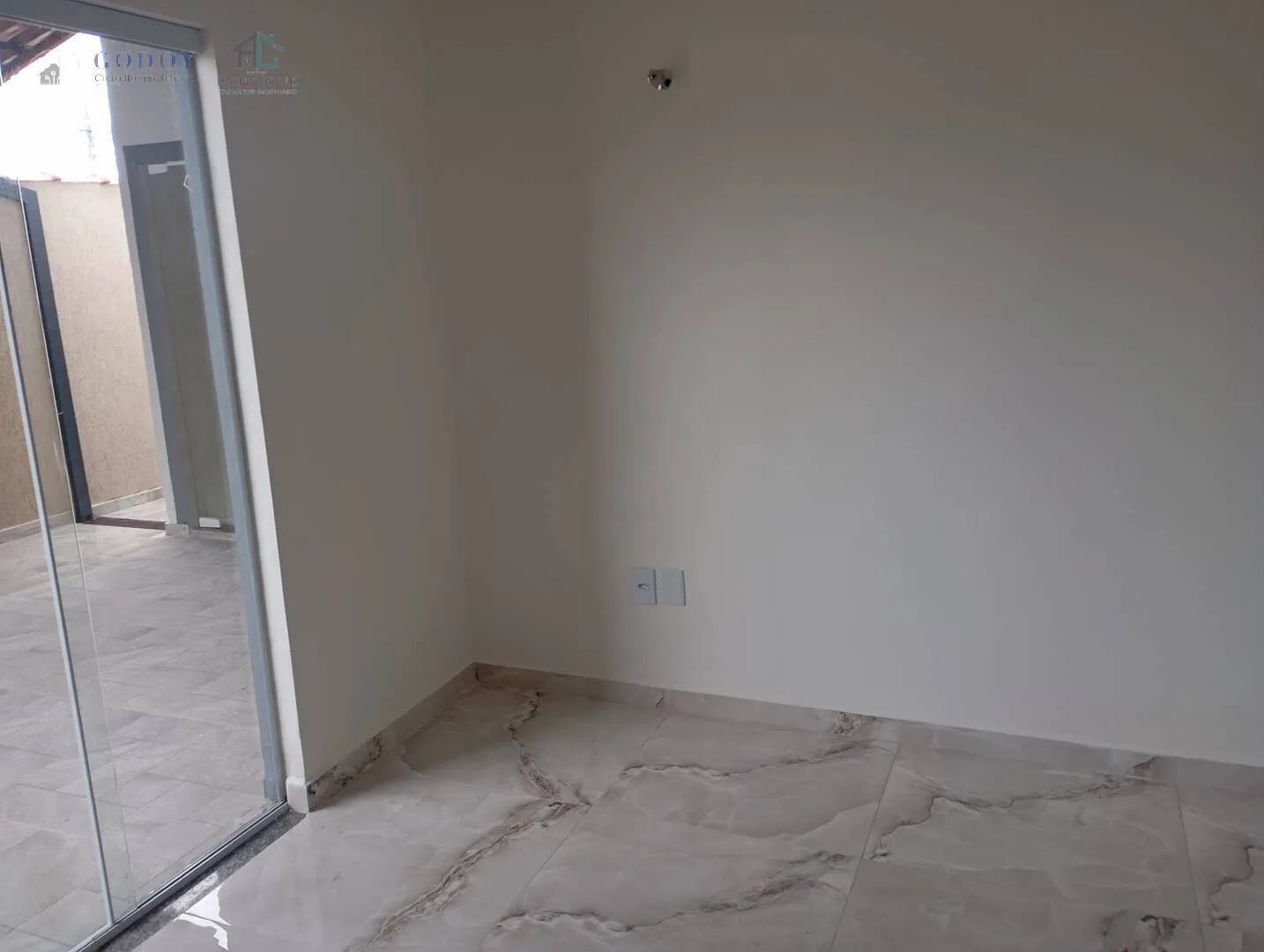 Imagem Qualidade de Vida: Casa com 3 Quartos e Espaço para Lazer