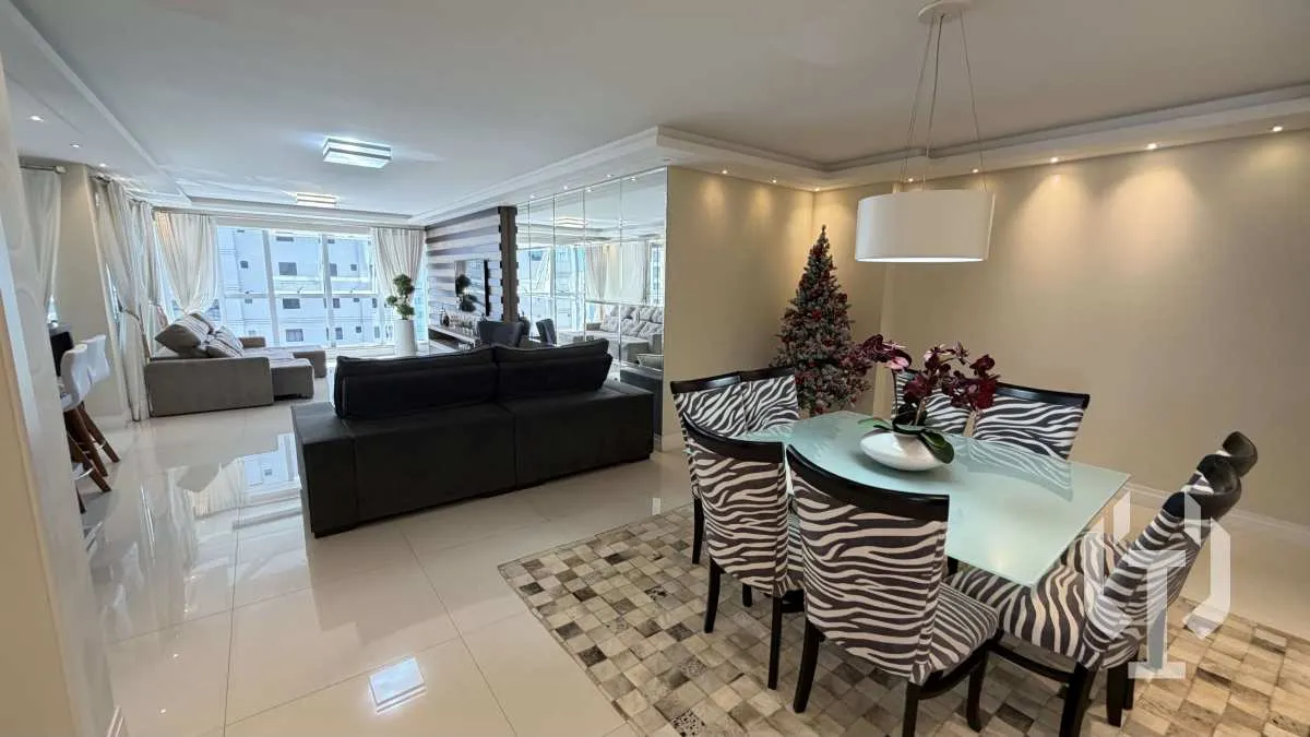 Imagem Apartamento à venda, no MAR DAS ARÁBIAS em Itapema, Meia Praia, com 3 quartos, 185,42m2