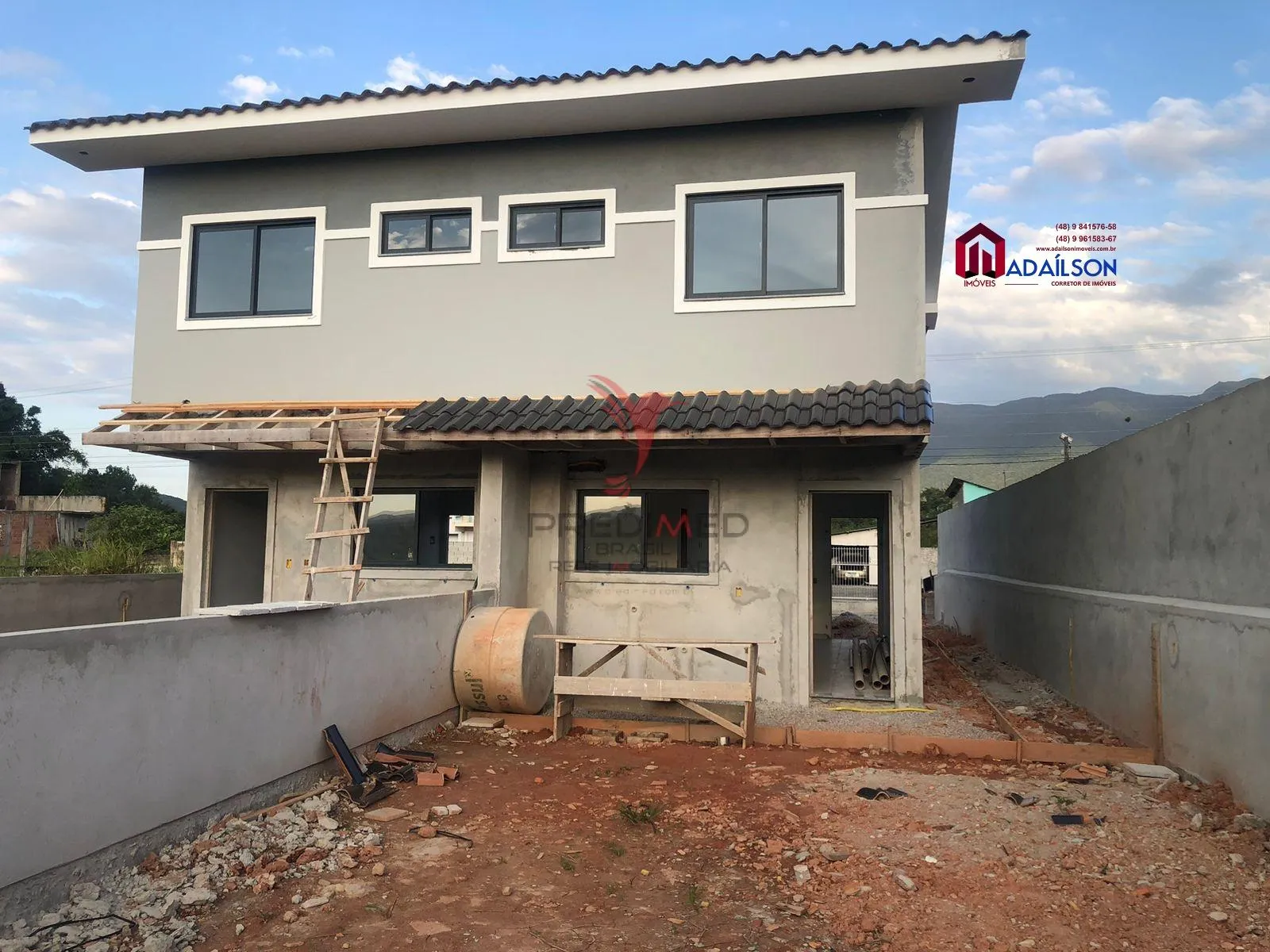 Imagem Sobrados com 2 Quartos e 3 banheiros à Venda, 80 m² Por R$ 687.900 CEF: