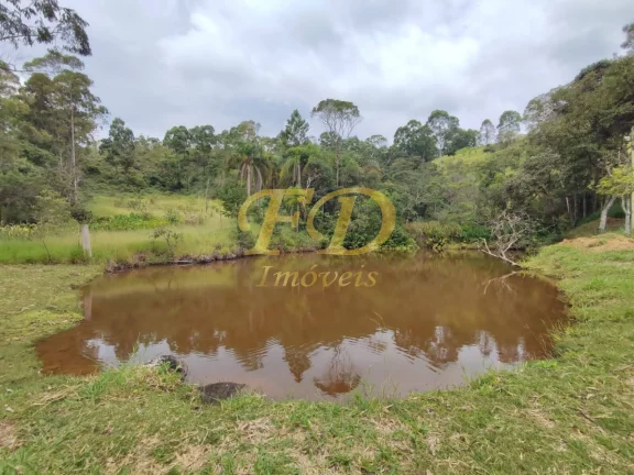 Imagem Sítio Região de Mairiporã / Terra Preta